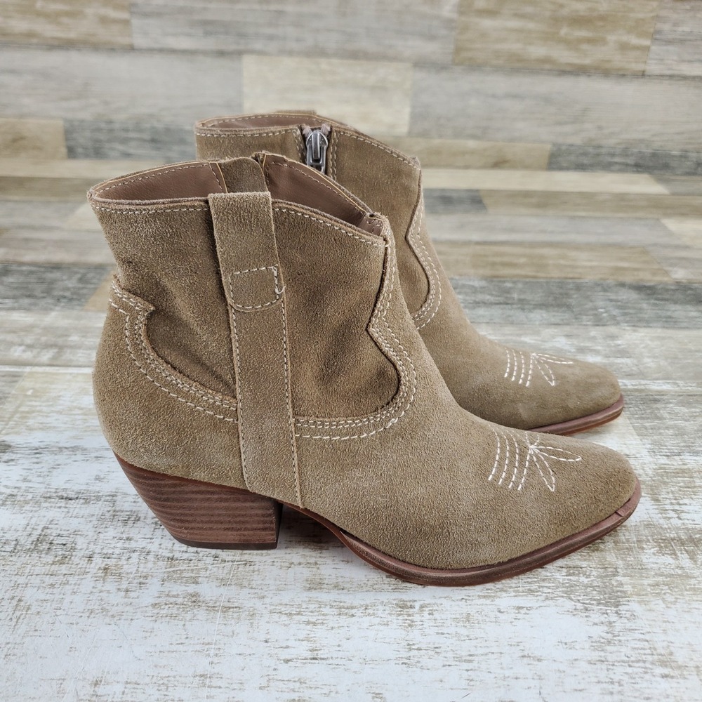 Dolce Vita Silma Women Western Bootie Sz 6.5 M Truffle Suede Block Heel Boots